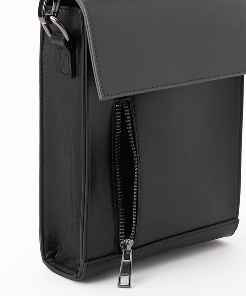 NICOLE CLUB FOR MEN（ニコルクラブフォーメン）の「2WAYフラップミニバッグ（ショルダーバッグ・メンズ・オフホワイト/ブラック/グレー系・FREE）」の8枚目の写真