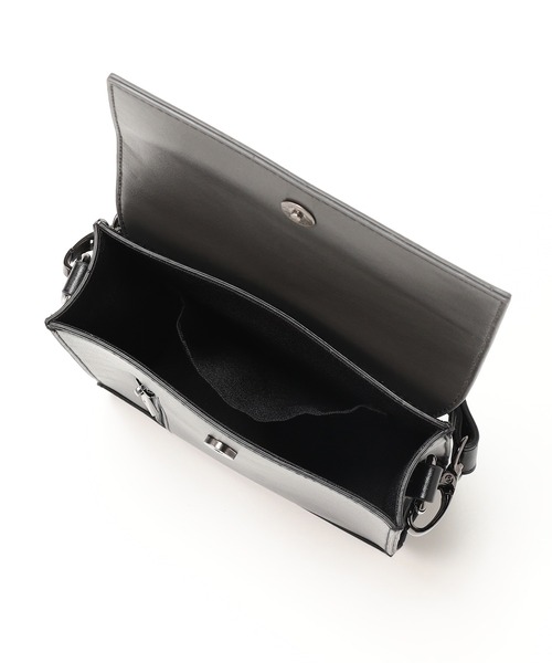 NICOLE CLUB FOR MEN（ニコルクラブフォーメン）の「2WAYフラップミニバッグ（ショルダーバッグ・メンズ・オフホワイト/ブラック/グレー系・FREE）」の9枚目の写真