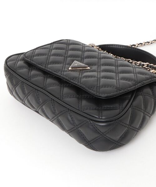 Guess（ゲス）の「GIULLY Ii Top Handle Flap ハンドバッグ  （ハンドバッグ・レディース・オフホワイト/ブラック・ONE SIZE）」の16枚目の写真