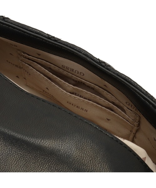 Guess（ゲス）の「GIULLY Ii Top Handle Flap ハンドバッグ  （ハンドバッグ・レディース・オフホワイト/ブラック・ONE SIZE）」の14枚目の写真