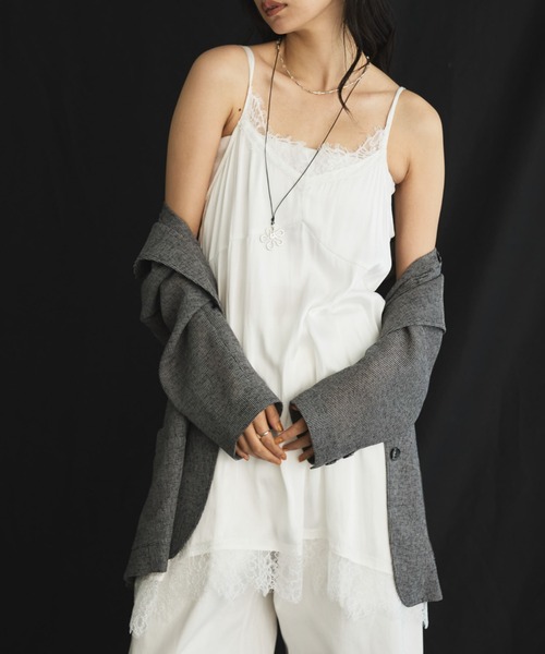 Doux archives(ドゥアルシーヴ)の「ヴィンテージサテンレースキャミ(シャツ/ブラウス・レディース・オフホワイト/ブラック/アイボリー・FREE)」の16枚目の写真