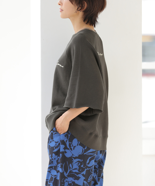 JOURNAL STANDARD relume（ジャーナルスタンダード　レリューム）の「ハーフスリーブ刺繍ロゴスウェット（スウェット・レディース・ネイビー/ブラック系その他/グレー・FREE）」の10枚目の写真