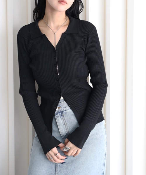 YENNA(イェンナ)の「襟付きVネックリブニットカーディガン(カーディガン/ボレロ・レディース・ブラウン/グレー/ブラック/アイボリー・FREE)」の2枚目の写真