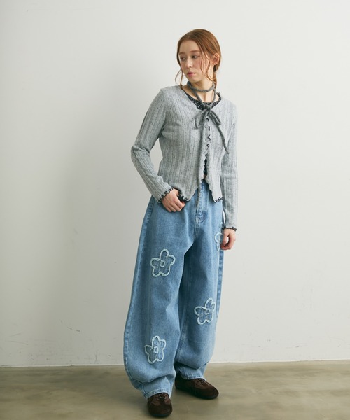 Crisp(クリスプ)の「バイカラーメロウVネックカーディガン(カーディガン/ボレロ・レディース・グレー/ホワイト・FREE)」の10枚目の写真