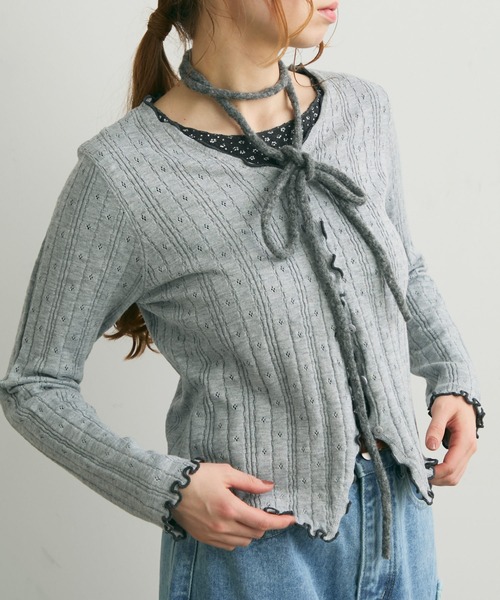 Crisp(クリスプ)の「バイカラーメロウVネックカーディガン(カーディガン/ボレロ・レディース・グレー/ホワイト・FREE)」の15枚目の写真