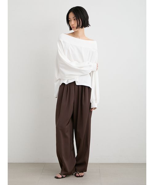 MIESROHE（ミースロエ）の「【洗える・接触冷感・UVカット】リサイクルサテンギャザーバレルパンツ（その他パンツ・レディース・ブラック/ホワイト/ブラウン・0/1）」の17枚目の写真