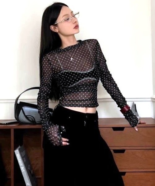 SHEENA(シーナ)の「ドット柄シアートップス(Tシャツ/カットソー・レディース・ブラック・M)」の15枚目の写真