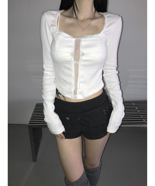 THEAIRTOWN(ジエアタウン)の「milk lace cross crop top(Tシャツ/カットソー・レディース・ブラック/ホワイト・FREE)」の15枚目の写真