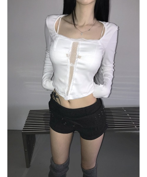 THEAIRTOWN(ジエアタウン)の「milk lace cross crop top(Tシャツ/カットソー・レディース・ブラック/ホワイト・FREE)」の16枚目の写真