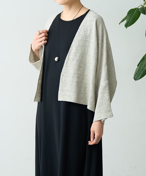 BEARDSLEY（ビアズリー）の「リネンインレイカーディガン（カーディガン/ボレロ・レディース・ベージュ/ネイビー/グレー・FREE）」の4枚目の写真