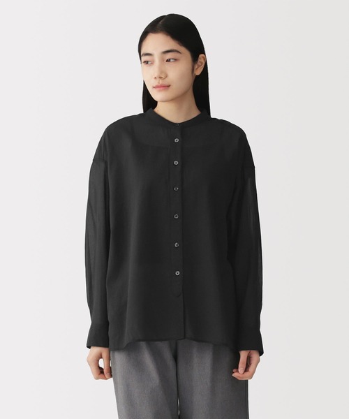 無印良品(ムジルシリョウヒン)の「婦人 強撚 シアー長袖シャツ(シャツ/ブラウス・レディース・チャコールグレー/ブラック/ライトブルー/ホワイト系・S/M/L/XL)」の2枚目の写真