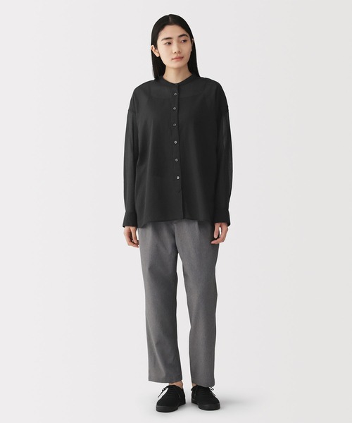 無印良品(ムジルシリョウヒン)の「婦人 強撚 シアー長袖シャツ(シャツ/ブラウス・レディース・チャコールグレー/ブラック/ライトブルー/ホワイト系・S/M/L/XL)」の13枚目の写真