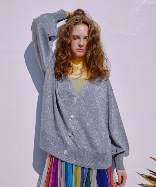 manana suerte(マニャーナスエルテ)の「ラメニットカーディガン(カーディガン/ボレロ・レディース・シルバー・FREE)」の4枚目の写真