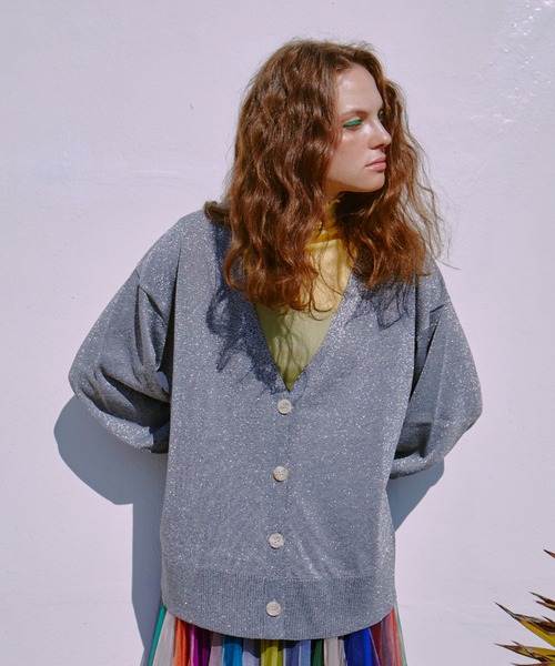 manana suerte(マニャーナスエルテ)の「ラメニットカーディガン(カーディガン/ボレロ・レディース・シルバー・FREE)」の5枚目の写真