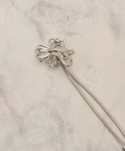 VIBGYOR Women（ヴィブジョー　ウィメン）の「【float】クリスタル バタフライ ロング ドロップ イヤリング（イヤリング・レディース・シルバー/ゴールド・FREE）」の5枚目の写真