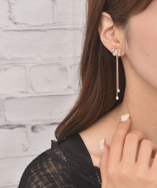 VIBGYOR Women（ヴィブジョー　ウィメン）の「【float】クリスタル バタフライ ロング ドロップ イヤリング（イヤリング・レディース・シルバー/ゴールド・FREE）」の9枚目の写真