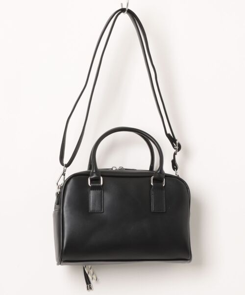 algy(アルジー)の「チャーム付き2WAYボストンバッグ(ボストンバッグ・キッズ・ブラック/オフホワイト/ブラウン・FREE)」の4枚目の写真