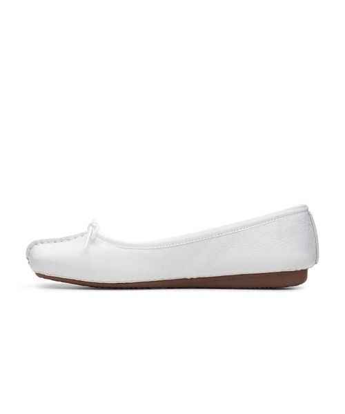 Clarks(クラークス)の「クラークス Freckle Ice フレックルアイス バレエシューズ(バレエシューズ・レディース・レオパード/ホワイト・45/40/35/55/50/30)」の4枚目の写真