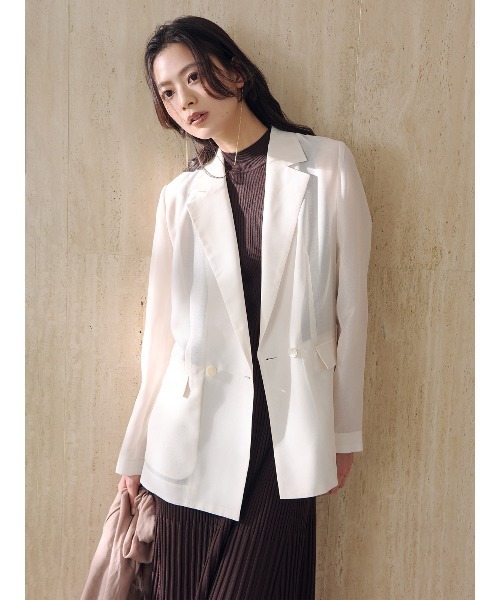 anuans（アニュアンス）の「エアリーシアーダブルジャケット（テーラードジャケット・レディース・アイボリー/ブラック/サックスブルー/ピンク・SMALL/MEDIUM）」の7枚目の写真