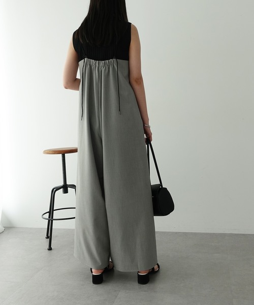 YECCA VECCA（イェッカヴェッカ）の「ラッフルキャミオールインワン（サロペット/オーバーオール・レディース・ブラック/グレー・FREE）」の9枚目の写真