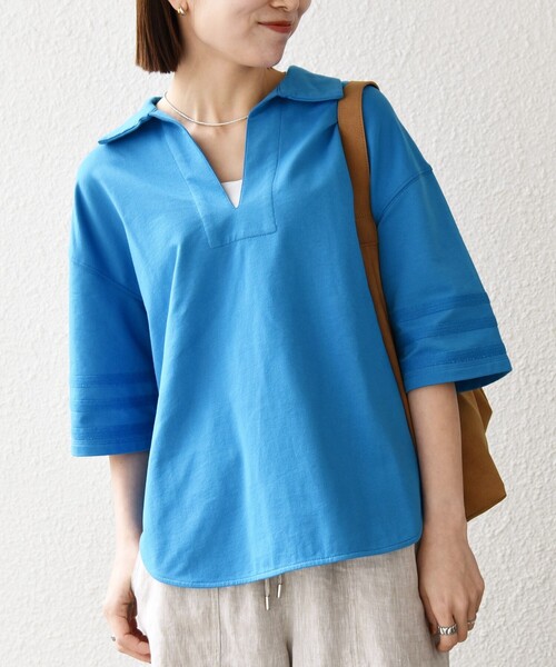SHIPS any(シップス エニィ)の「SHIPS any:〈洗濯機可能〉インレイ 襟付き スキッパー ハーフスリーブ プルオーバー(Tシャツ/カットソー・レディース・ブルー/チャコールグレー/ホワイト・ONE SIZE)」の1枚目の写真