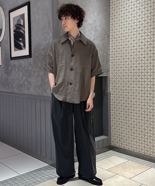 ADAM ET ROPE'(アダムエロペ)の「リネン ハーフスリーブオーバーシャツ(シャツ/ブラウス・メンズ・チャコールグレー/ブラック/ネイビー・M/L)」の16枚目の写真