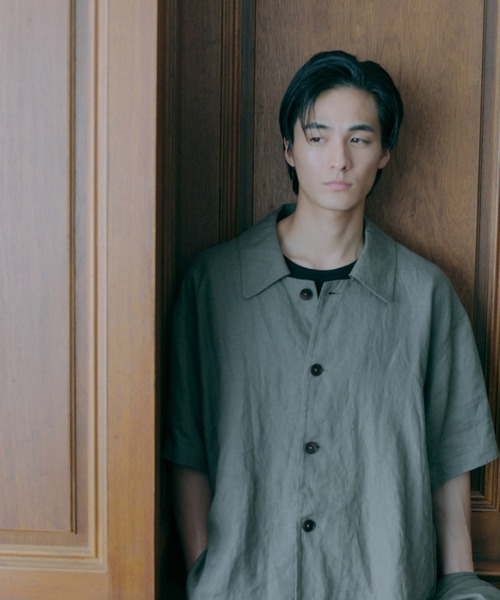 ADAM ET ROPE'(アダムエロペ)の「リネン ハーフスリーブオーバーシャツ(シャツ/ブラウス・メンズ・チャコールグレー/ブラック/ネイビー・M/L)」の22枚目の写真