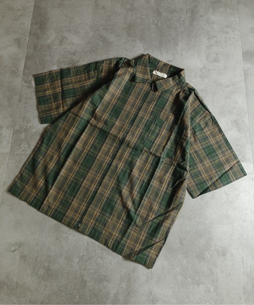many men many mind（メニーメンメニーマインド）の「MANYMENMANYMINDS / シアーコットンチェック/ZIPシャツ（シャツ/ブラウス・メンズ・ベージュ/グリーン・LARGE）」の2枚目の写真