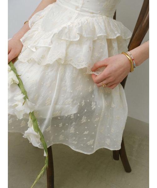 SINCETHEN（シンスゼン）の「アーバンロマンス刺繍ミニワンピース（ワンピース・レディース・その他・SMALL/MEDIUM/LARGE）」の9枚目の写真