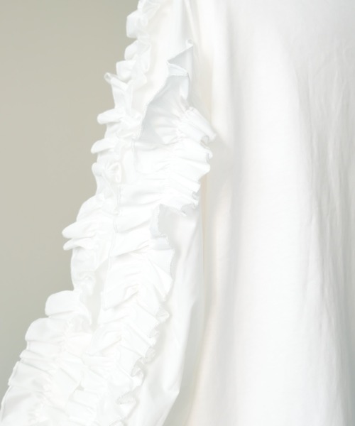 DOLLUPOOPS(ドールアップウップス)の「Volume Frill Top(ボリュームフリルトップス)(Tシャツ/カットソー・レディース・オフホワイト/ブラック・FREE)」の19枚目の写真