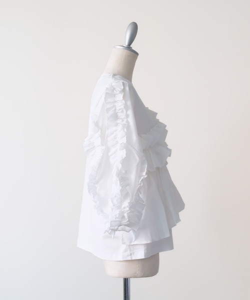 DOLLUPOOPS(ドールアップウップス)の「Volume Frill Top(ボリュームフリルトップス)(Tシャツ/カットソー・レディース・オフホワイト/ブラック・FREE)」の15枚目の写真