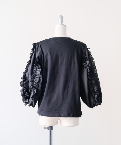 DOLLUPOOPS(ドールアップウップス)の「Volume Frill Top(ボリュームフリルトップス)(Tシャツ/カットソー・レディース・オフホワイト/ブラック・FREE)」の13枚目の写真