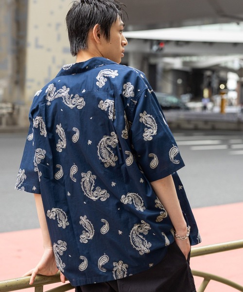 niko and...（ニコアンド）の「刺繍ペイズリーシャツ（シャツ/ブラウス・メンズ・ネイビー/オレンジ/パープル・MEDIUM/LARGE）」の7枚目の写真