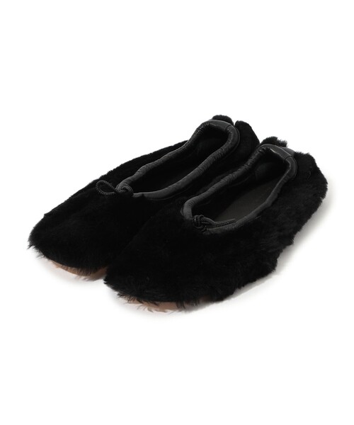 HEREU（ヘリュー）の「HEREU Puntera Shearling ムートンフラットシューズ（バレエシューズ・レディース・ブラック・37/38/39/36）」の2枚目の写真