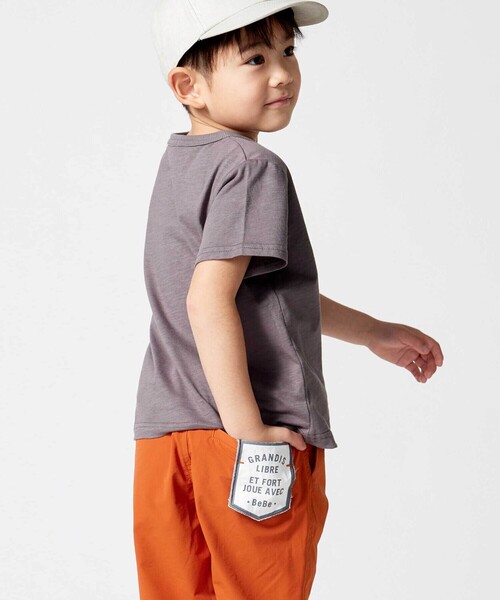 BeBe(ベベ)の「タグポケットクライミングカラーハーフパンツ(その他パンツ・キッズ・オレンジ/グリーン・120cm/140cm/130cm/150cm/110cm)」の15枚目の写真