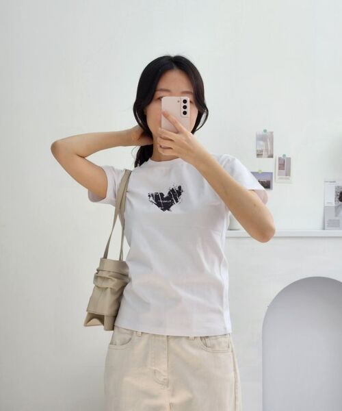 ELIMENO(エリメノ)の「EL ランジハート スリムフィット 半袖Tシャツ 2カラー(Tシャツ/カットソー・レディース・ホワイト/ブラック・1/2/3)」の9枚目の写真