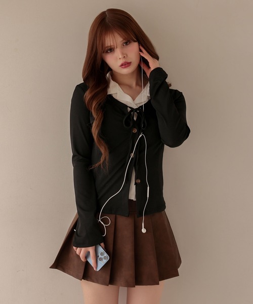 M DOLLY(エムドリー)の「Shirt layered clara tops/シャツレイヤードクララ トップス(シャツ/ブラウス・レディース・グレー・FREE)」の4枚目の写真