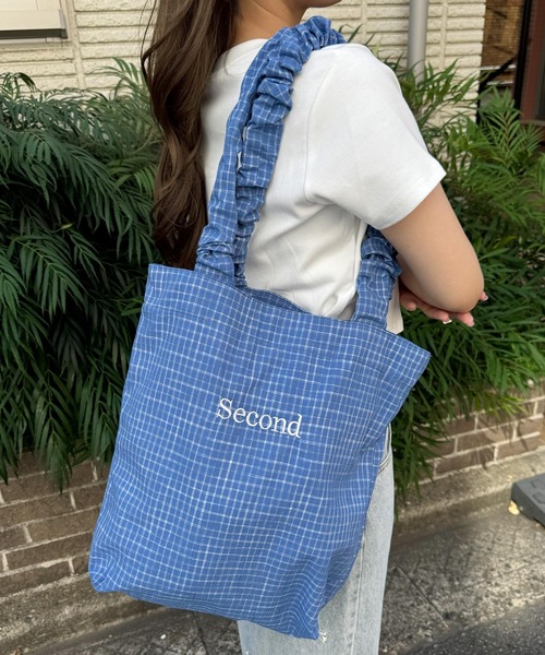 frunco(フランコ)の「刺繍ロゴ入チェックトート(トートバッグ・レディース・ホワイト/アイボリー/ブラック/イエロー/ブルー・FREE)」の1枚目の写真
