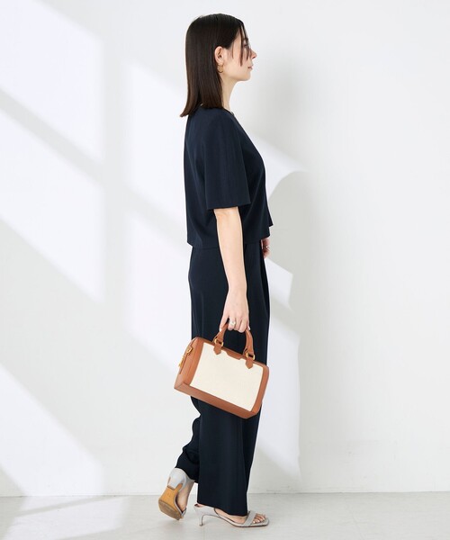 NOLLEY’S(ノーリーズ)の「《セットアップ対応》ウォッシャブル麻調5分袖ブラウス(シャツ/ブラウス・レディース・ネイビー/ベージュ・36/38)」の7枚目の写真