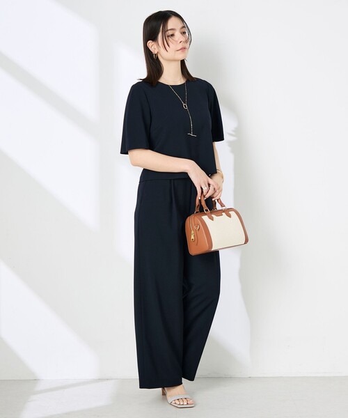 NOLLEY’S(ノーリーズ)の「《セットアップ対応》ウォッシャブル麻調5分袖ブラウス(シャツ/ブラウス・レディース・ネイビー/ベージュ・36/38)」の8枚目の写真