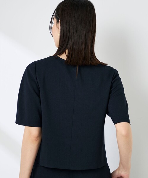 NOLLEY’S(ノーリーズ)の「《セットアップ対応》ウォッシャブル麻調5分袖ブラウス(シャツ/ブラウス・レディース・ネイビー/ベージュ・36/38)」の11枚目の写真