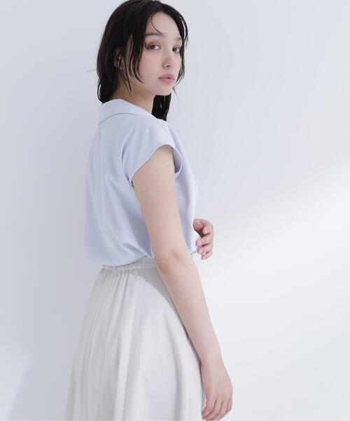 NATURAL BEAUTY BASIC（ナチュラルビューティーベーシック）の「スキッパータイブラウス（シャツ/ブラウス・レディース・オフホワイト/ブルー/イエロー/ネイビー・SMALL/MEDIUM）」の16枚目の写真