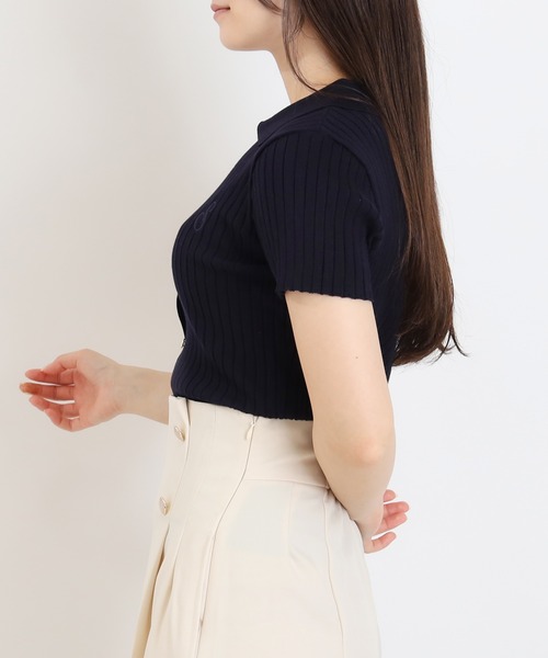 ASTORIA ODIER(アストリアオディール)の「ロゴ刺しゅうスキッパーポロ襟ニット(ニット/セーター・レディース・ホワイト/ライトグレー/ベージュ/ネイビー/ブラック・MEDIUM)」の15枚目の写真