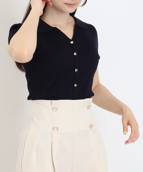 ASTORIA ODIER(アストリアオディール)の「ロゴ刺しゅうスキッパーポロ襟ニット(ニット/セーター・レディース・ホワイト/ライトグレー/ベージュ/ネイビー/ブラック・MEDIUM)」の17枚目の写真