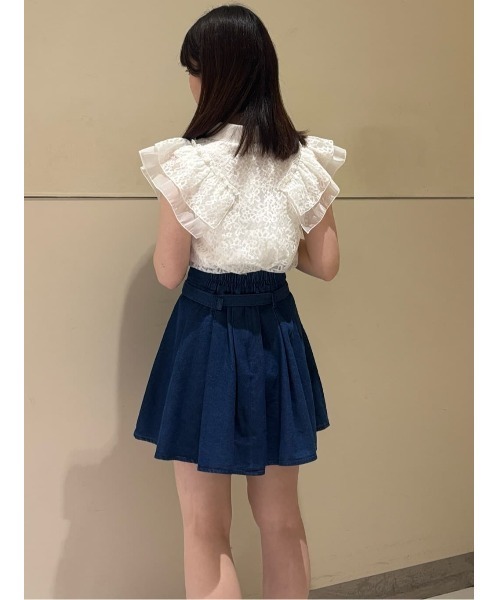 REDYAZEL(レディアゼル)の「ラメレースフリルノースリーブブラウス(シャツ/ブラウス・レディース・ベージュ/ブラック/オフホワイト・FREE)」の13枚目の写真