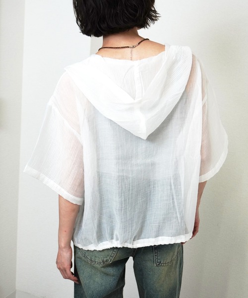 gossara（ゴサラ）の「【夏の羽織りにおすすめ】裾リボンフード付きシャツ（シャツ/ブラウス・レディース・チャコールグレー/ベージュ/オフホワイト・FREE）」の8枚目の写真