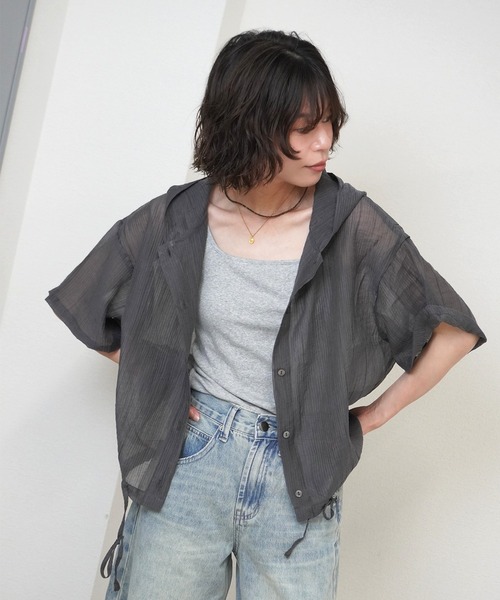 gossara（ゴサラ）の「【夏の羽織りにおすすめ】裾リボンフード付きシャツ（シャツ/ブラウス・レディース・チャコールグレー/ベージュ/オフホワイト・FREE）」の19枚目の写真