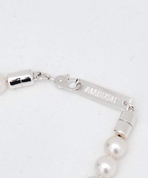 AMBUSH(アンブッシュ)の「【AMBUSH/アンブッシュ】HEART CHARM PEARL BRACELET(ブレスレット・メンズ・シルバー・1)」の3枚目の写真