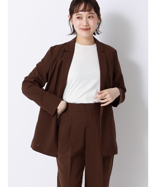 SUIT SQUARE(スーツスクエア)の「バックフレアTシャツ/半袖/ウォッシャブル/接触冷感/レーヨンストレッチポンチ(Tシャツ/カットソー・レディース・グレー/サックスブルー/ホワイト・FREE)」の11枚目の写真