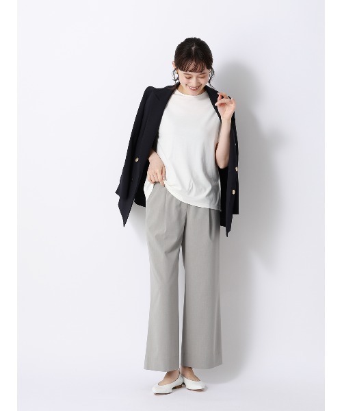 SUIT SQUARE(スーツスクエア)の「バックフレアTシャツ/半袖/ウォッシャブル/接触冷感/レーヨンストレッチポンチ(Tシャツ/カットソー・レディース・グレー/サックスブルー/ホワイト・FREE)」の13枚目の写真